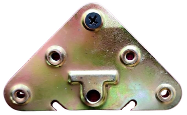 TRIANGULAR BRACKET
